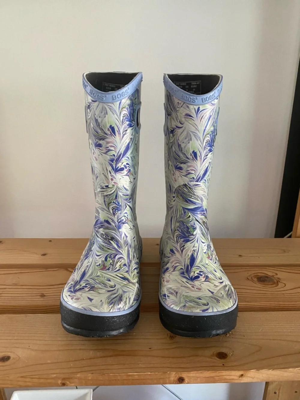 BOGS Purple Blue Periwinkle Marble Pull On Rain Boots Youth 2